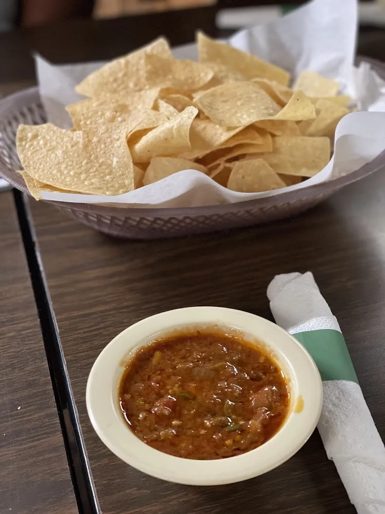 Chips & Hot Sauce